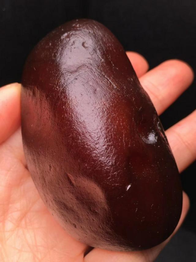 戴蜜蠟手串有什么好處和禁忌_禁忌好處手串戴蜜蠟有什么功效_戴蜜蠟手串好嗎