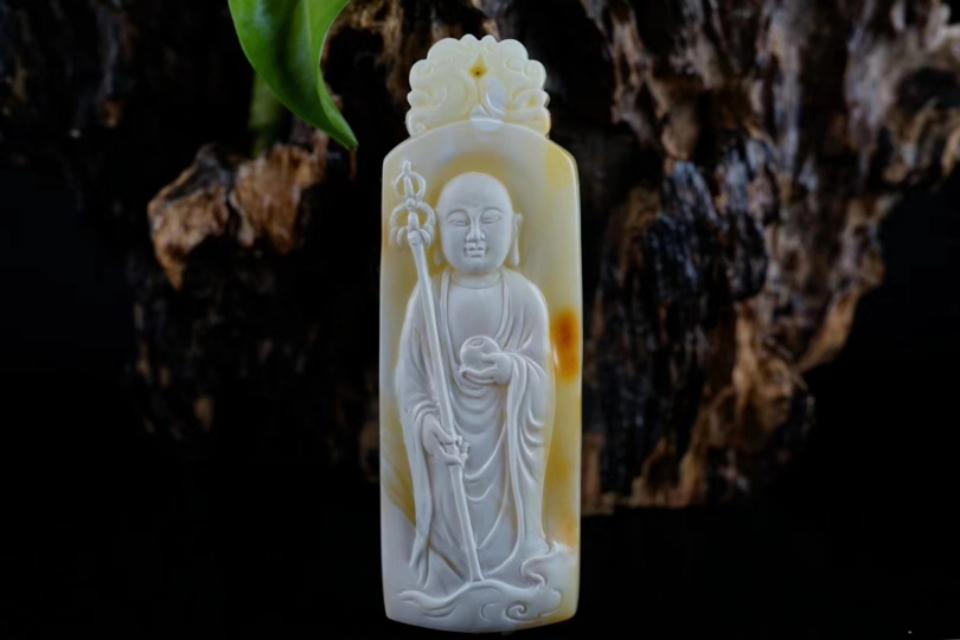 戴蜜蠟手串有什么好處和禁忌_戴蜜蠟手串好嗎_禁忌好處手串戴蜜蠟有什么功效
