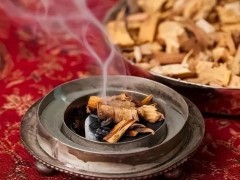 沉香手串的介紹以及保養方法