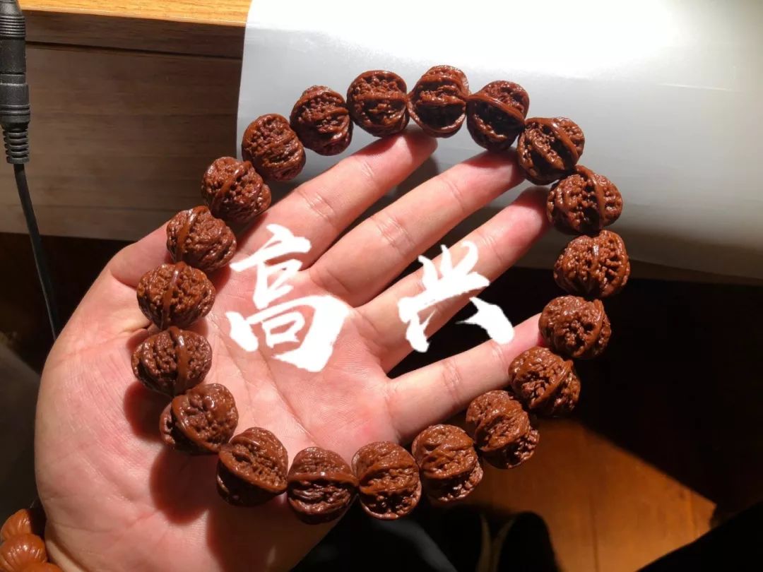 核桃手串什么品種最貴_核桃手串排名_核桃手串什么品種有盤玩價值