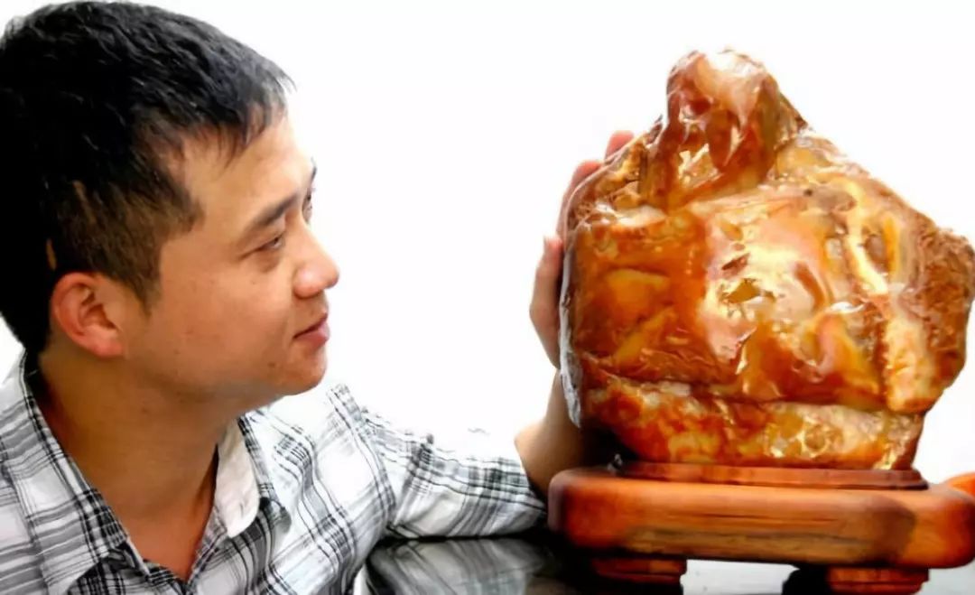 奇石免費(fèi)鑒定專家_奇石鑒定網(wǎng)站_奇石鑒定專家微信號(hào)