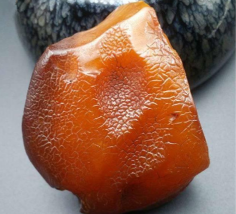 蜜蠟烏料和俄料區(qū)別_蜜蠟俄料和烏料的區(qū)別_蜜蠟烏料和俄料