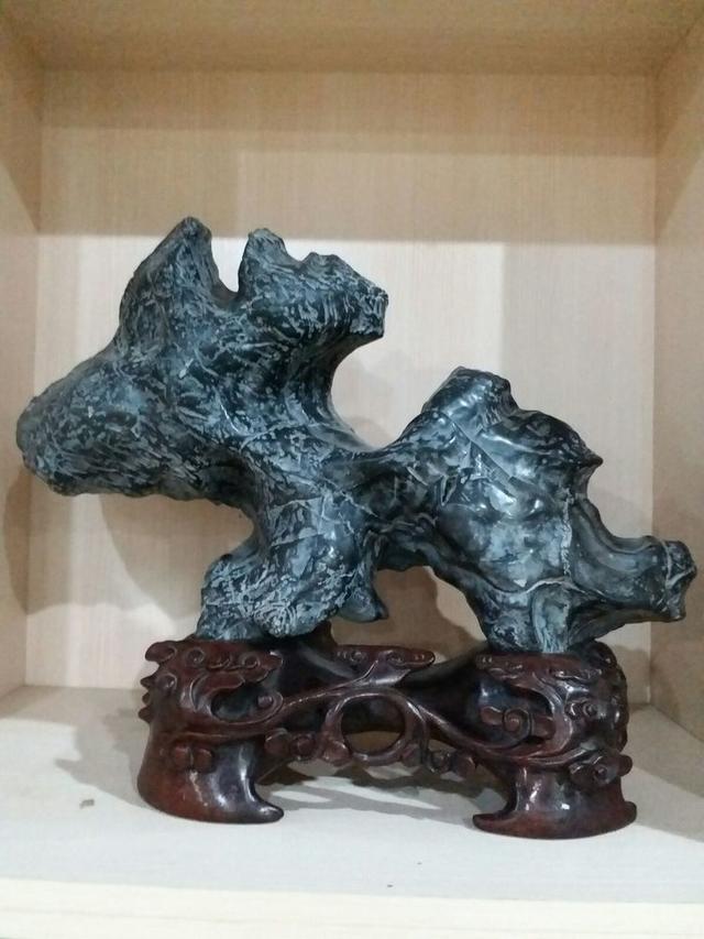靈璧奇石產(chǎn)地_靈璧奇石價格_靈璧奇石價格最貴的