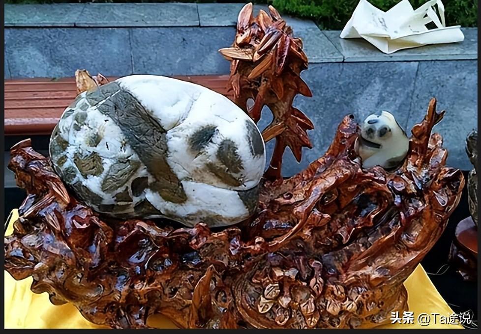 奇石自然價格怎么算_自然奇石價格_奇石報價天價
