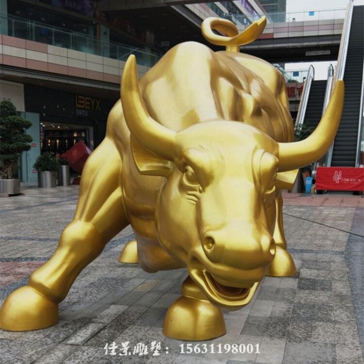 華爾街牛銅雕塑_華爾街銅牛像_華爾街牛的雕塑
