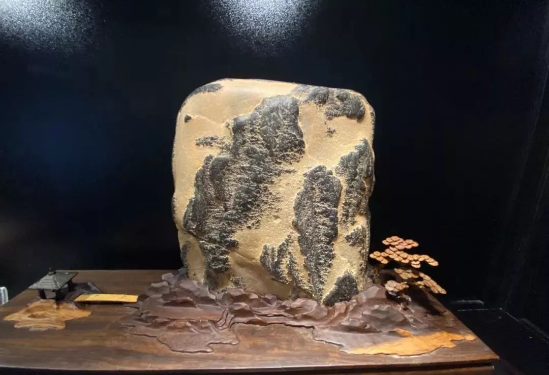 奇石價值有沒有評估標準要求_奇石價值如何定位_奇石的價值