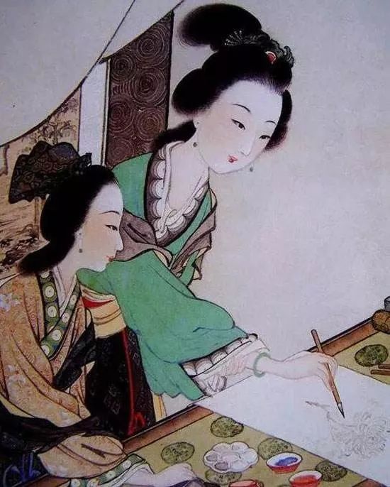 翡翠女士戴蜜蠟好嗎_翡翠女士戴蜜蠟好看嗎_女士戴蜜蠟還是翡翠好