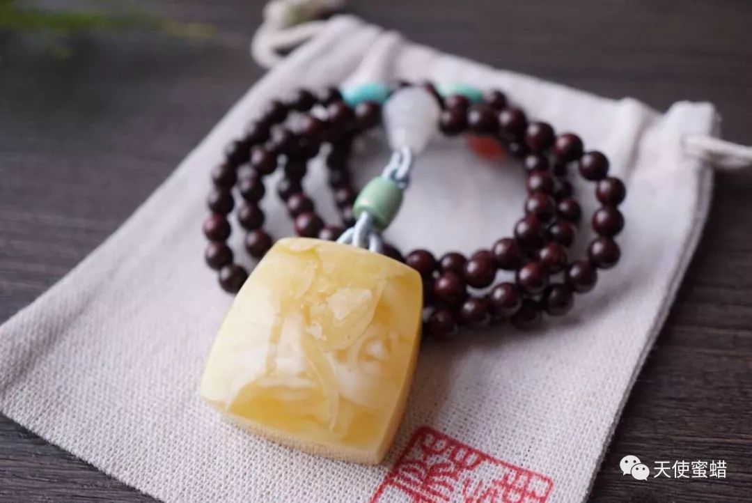 蜜蠟變色過程圖片_蜜蠟變色好還是不好_蜜蠟會變色嗎