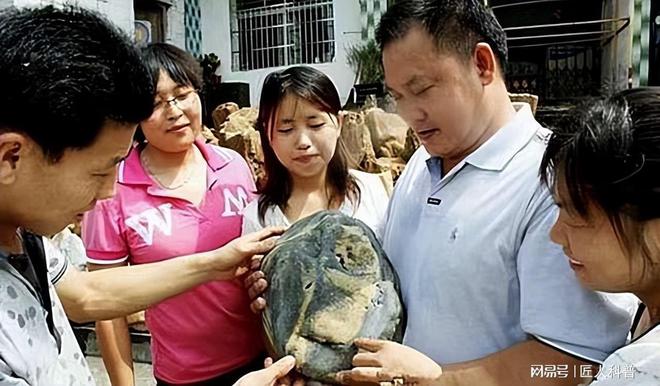 出手奇石去哪家_手里有奇石怎樣賣出去_有奇石怎么賣出呢