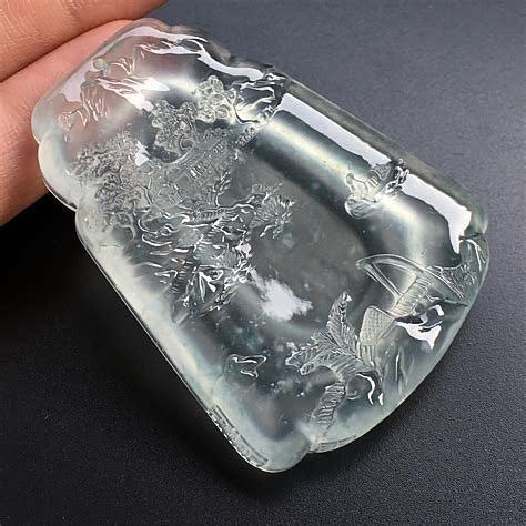 翡翠雕刻手鏈多少錢_翡翠手把件雕什么好_翡翠手雕多少錢一件
