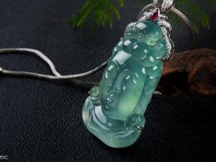 翡翠的浮雕、透雕、鏤雕、線雕、圓雕、俏色雕，一篇網羅