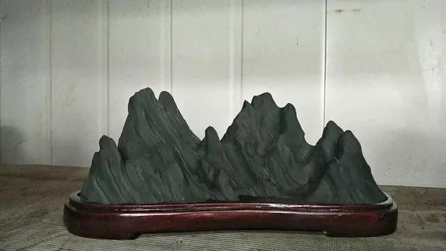 鑒定貴州奇石的地方_鑒定貴州奇石的方法_貴州奇石鑒定