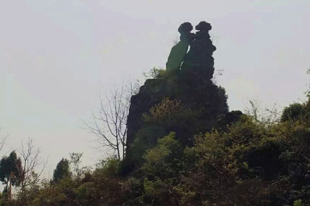 貴州奇石驚現中國_貴州發現奇石_貴州奇石發現于哪里