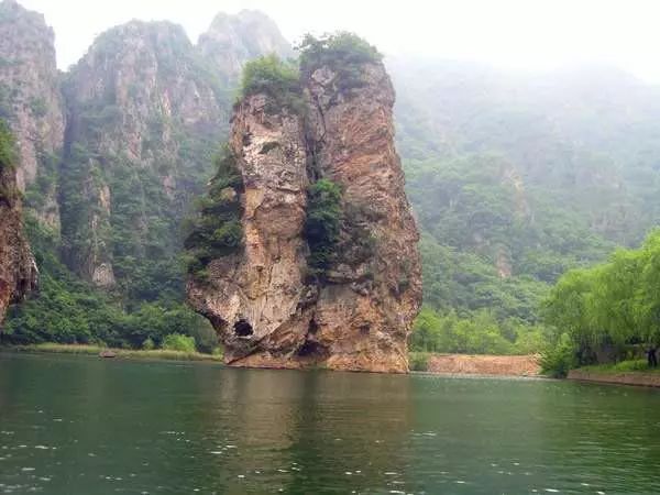 貴州奇石驚現中國_貴州發現奇石_貴州奇石發現于哪里