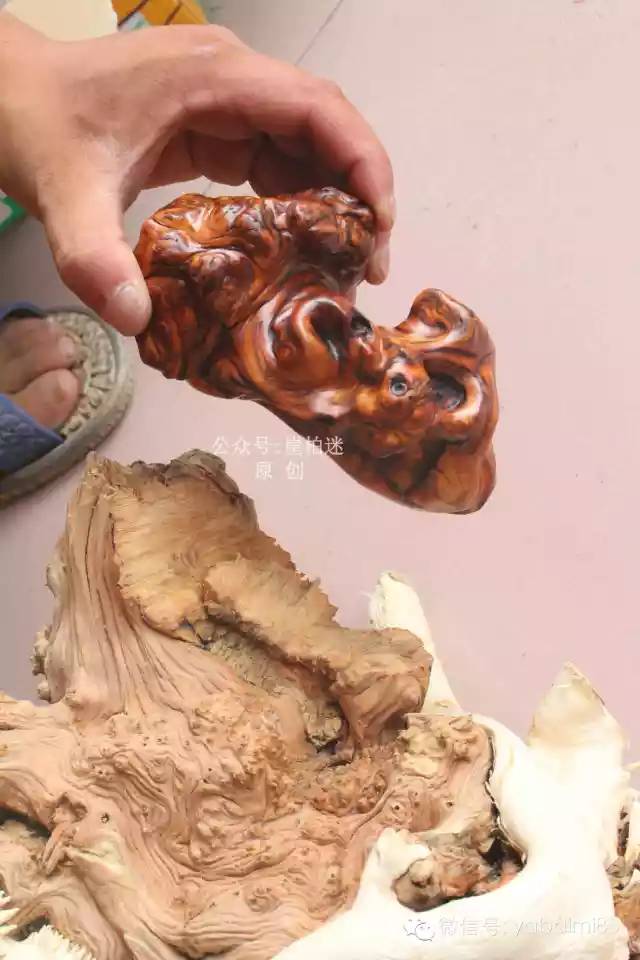 崖柏手把件怎么盤玩_崖柏手串盤玩視頻教程_盤玩崖柏手串