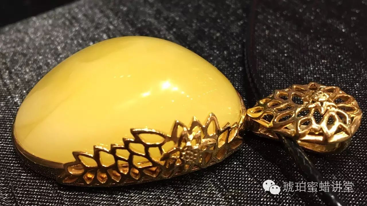 蜜蠟保養的方法與禁忌_蜜蠟日常保養_蜜蠟的保養方法和注意事項