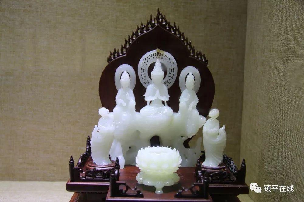 石佛寺玉雕工作室_石佛寺玉人玉雕學(xué)校_玉佛寺雕像的意義