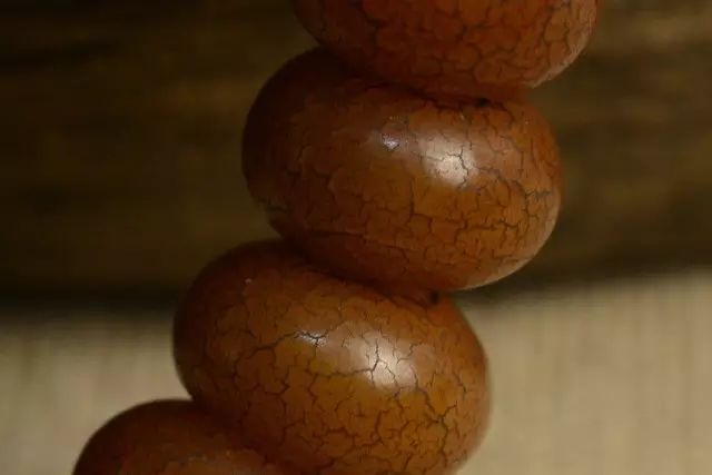 菩提根是染色的還是天然的_什么是菩提根_菩提根是什么植物的種子