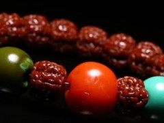 適合男士佩戴的文玩手串有哪些？