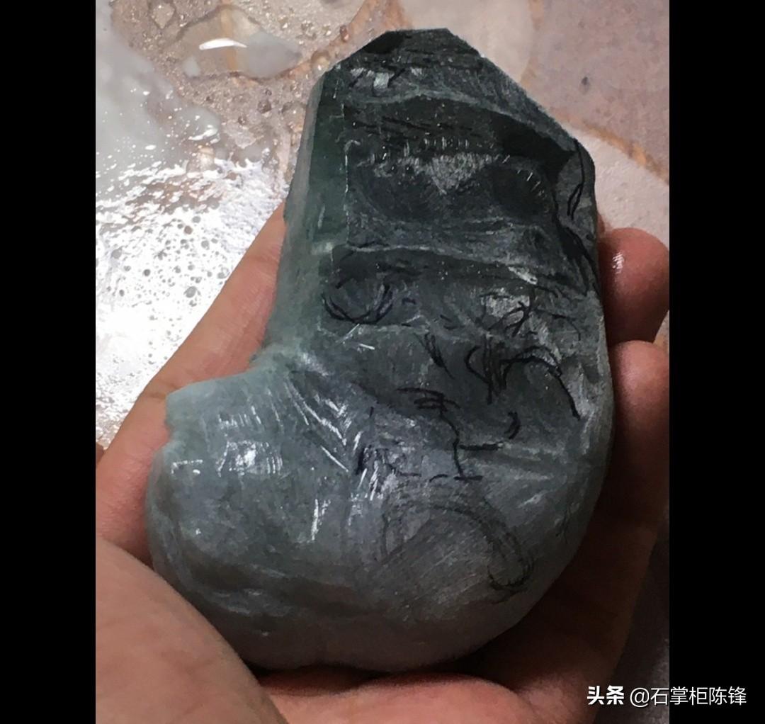 鎮(zhèn)宅玉石怎么擺放_(tái)鎮(zhèn)宅玉雕_鎮(zhèn)宅玉器