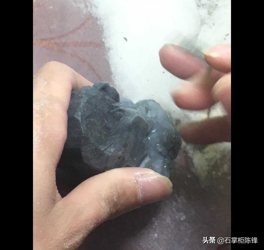 鎮(zhèn)宅玉器_鎮(zhèn)宅玉石怎么擺放_(tái)鎮(zhèn)宅玉雕