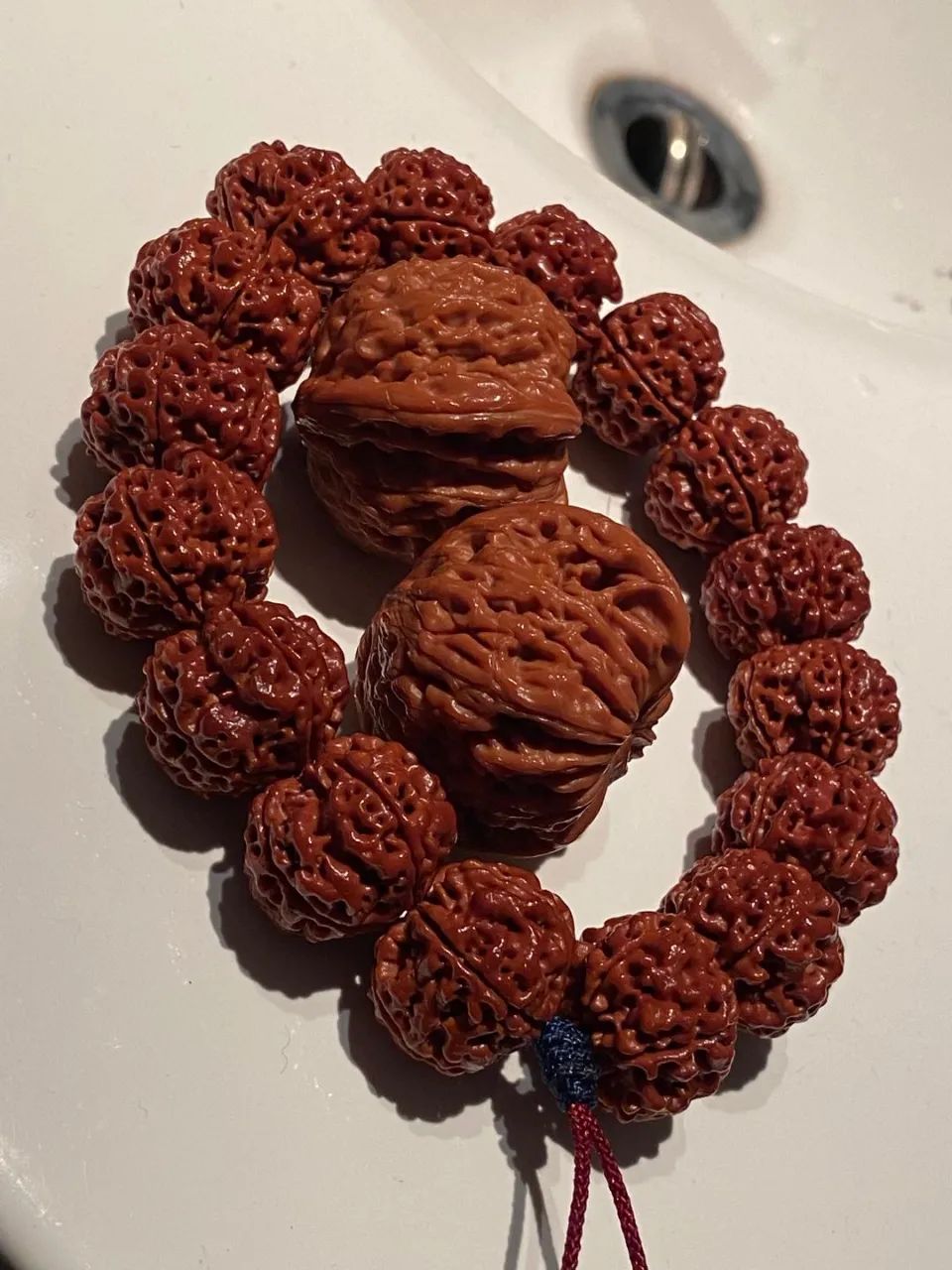 核桃用鋼絲刷打底還是鬃毛刷_文玩核桃打底需用鋼絲刷子嗎_文玩核桃鋼絲刷要刷多久