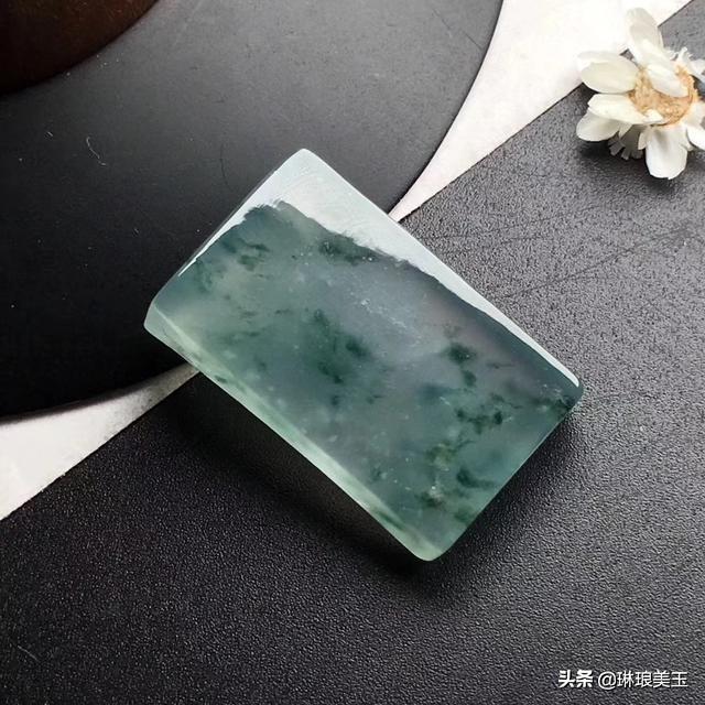 翡翠雕刻筆哪個(gè)牌子好_翡翠雕刻用什么筆畫(huà)圖_翡翠雕刻用什么