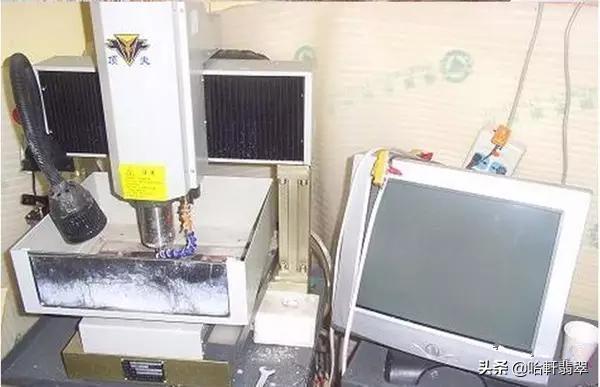 玉雕激光雕刻機_激光雕刻機雕刻玉石_玉石激光雕刻一體機