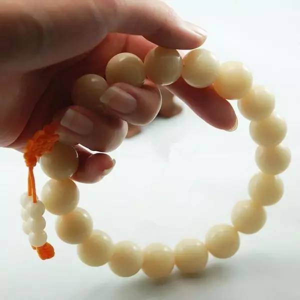 珠子手串種類大全_珠子手串都有什么材質(zhì)的_手串珠子種類