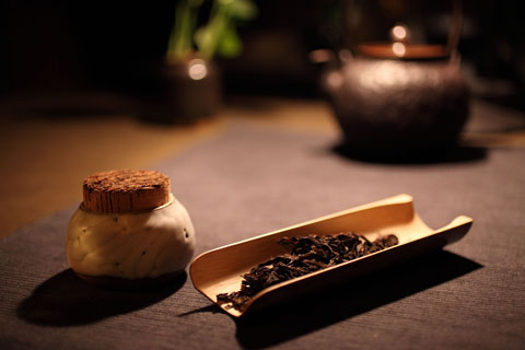盤沉香的好處_沉香盤香的作用與功效_沉香的盤香對身體有害